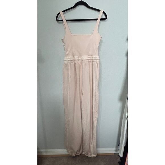 NEW Free People Inbound Jumpsuit Antique Blush Md Barrel Monochrome Athleisure - Picture 4 of 11